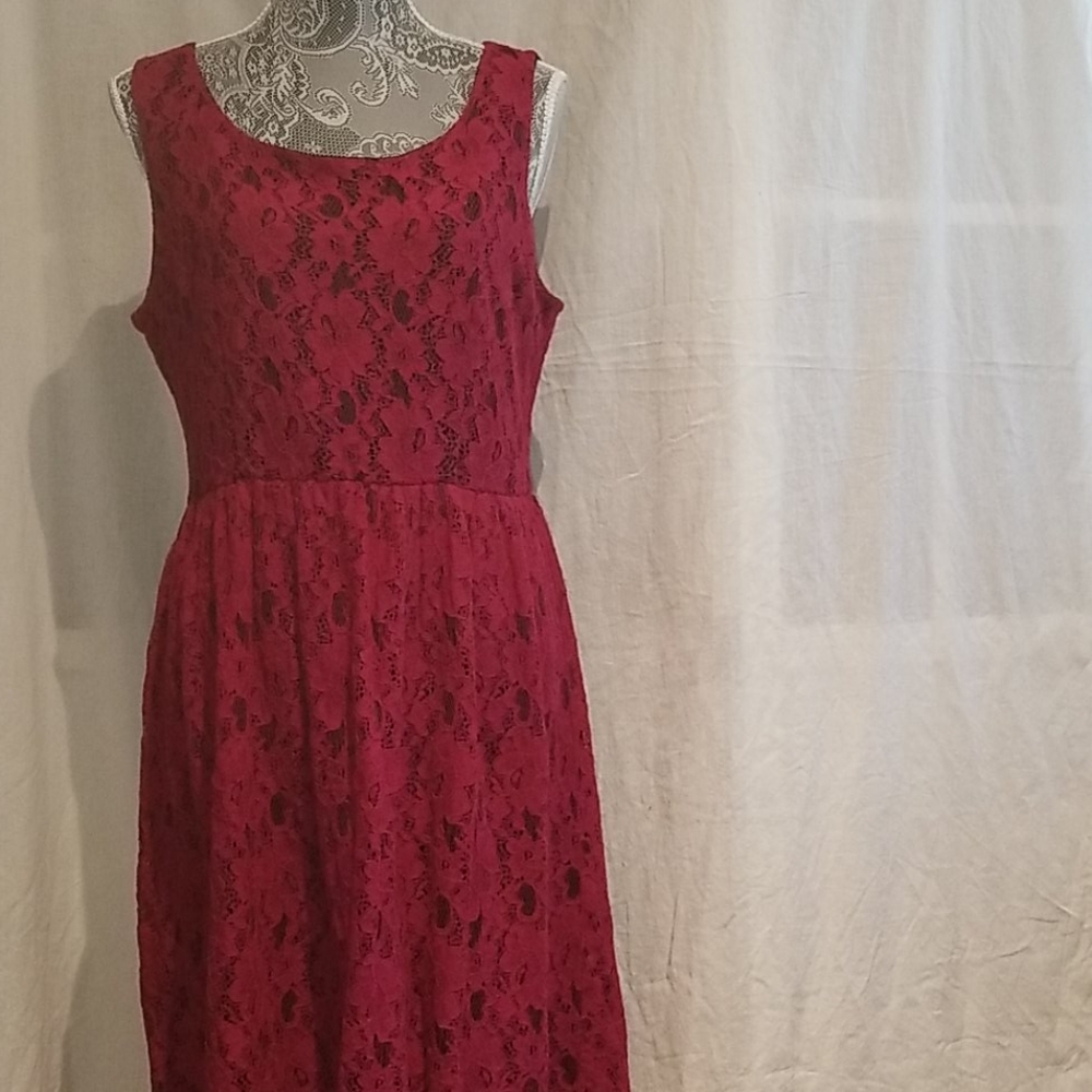 Maurices sleeveless lace A line dress.